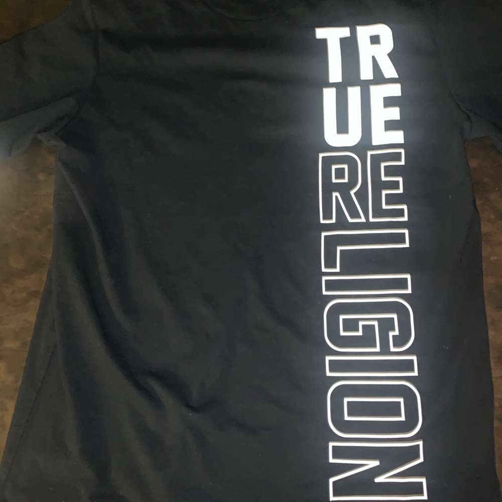Black true religion shirt only worn 1x